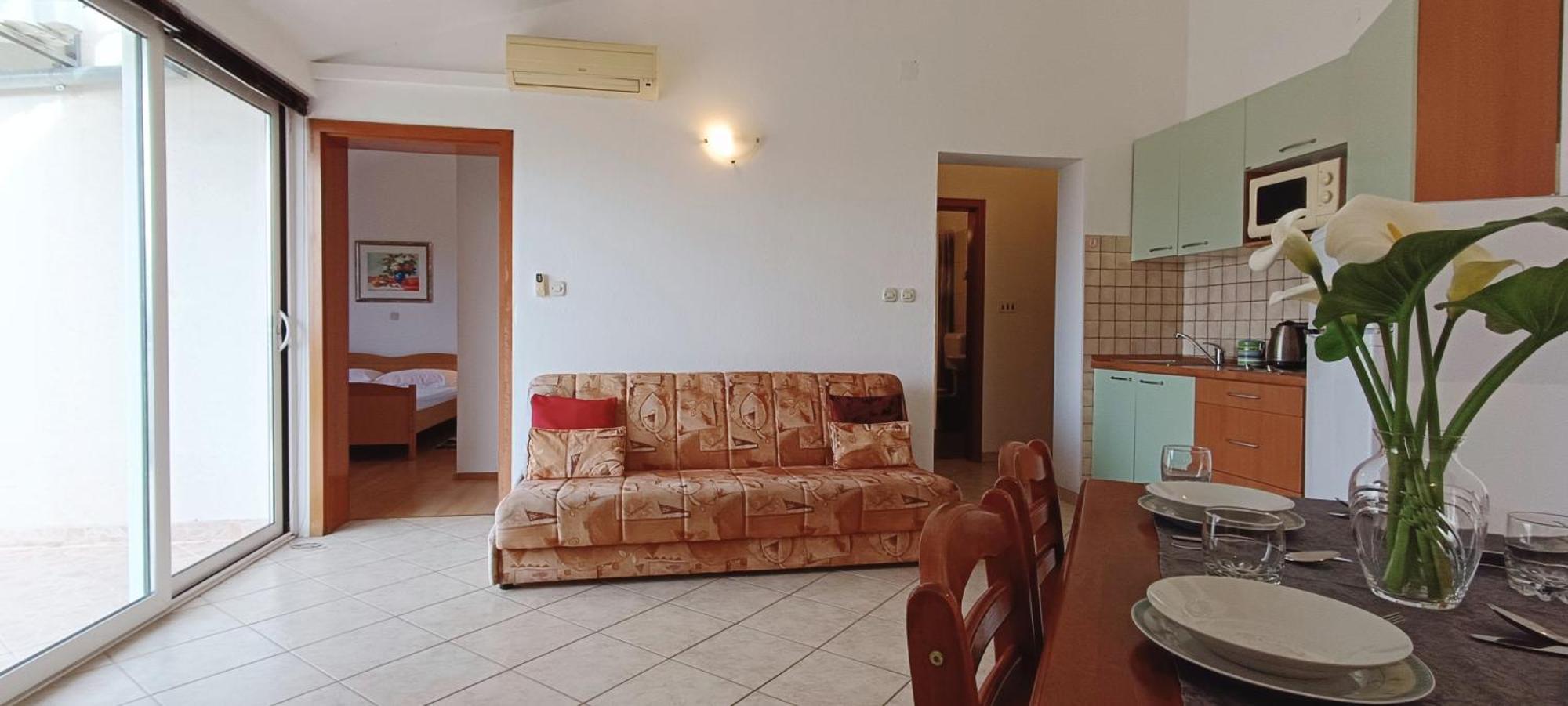 Apartments Roko Lalin Pakoštane Εξωτερικό φωτογραφία