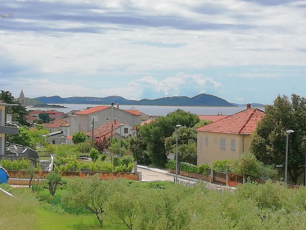 Apartments Roko Lalin Pakoštane Εξωτερικό φωτογραφία
